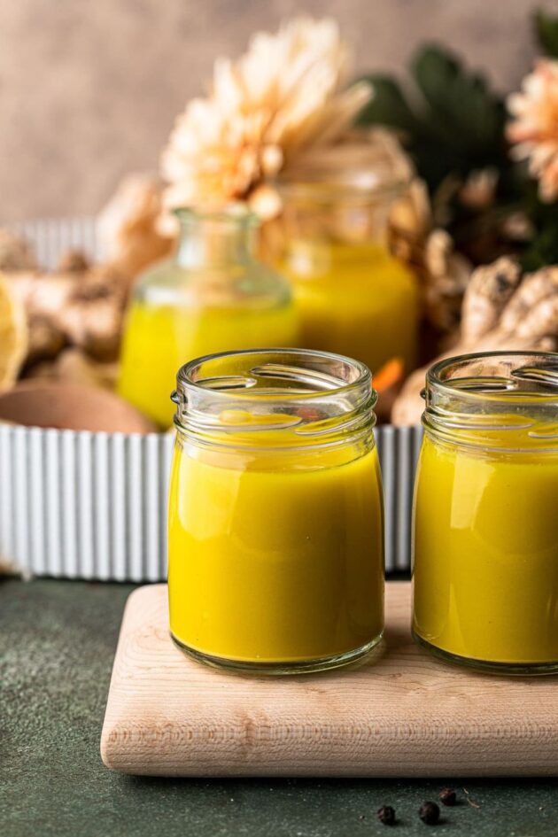 ginger and turmeric juice immunity shot