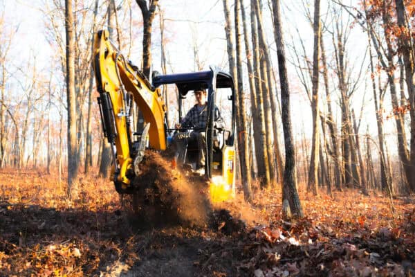 Sam_moving dirt_horizontal_wide