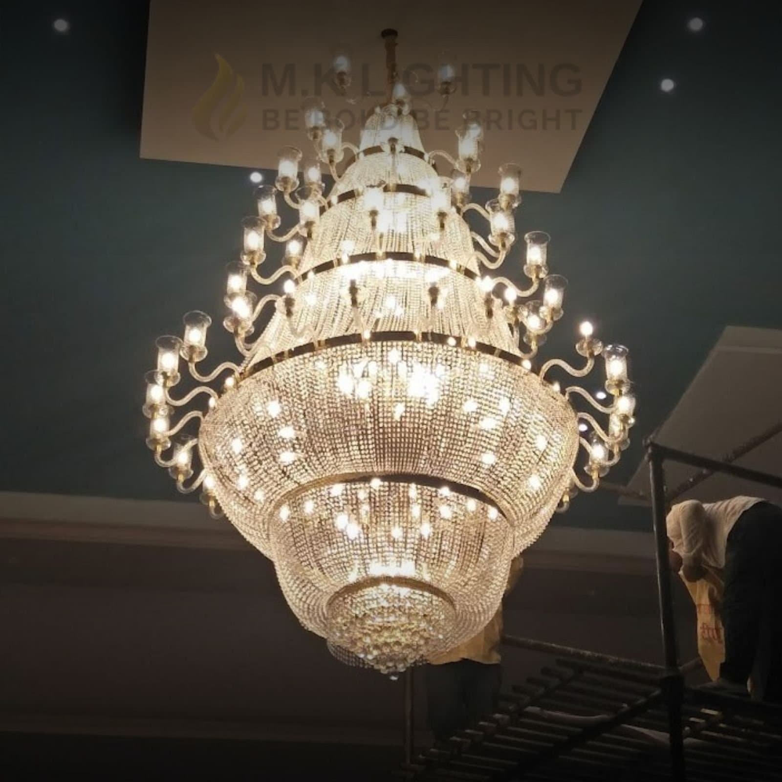 hanging maharaja chandelier