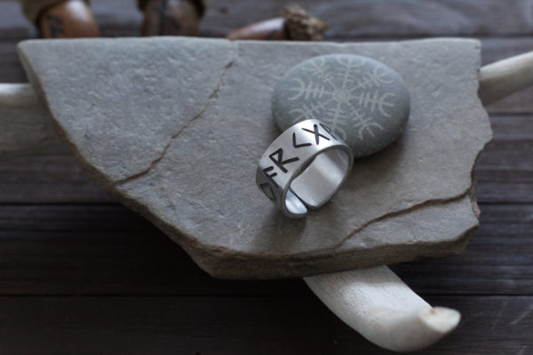rune ring 1 rune ring