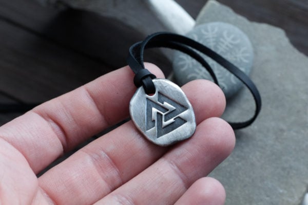 valknut pendant valknut pendant