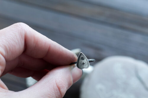planchette ring 4 Planchette Ring