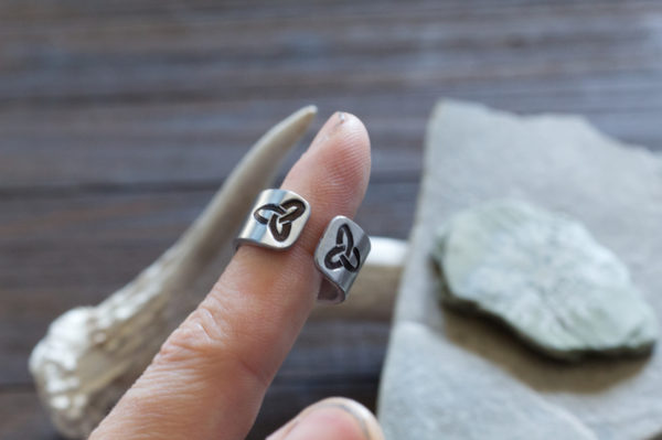 triple moon ring 2 Triple Moon Goddess Ring