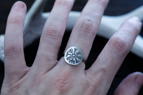 IMG_1771 dainty vegvisir ring for women