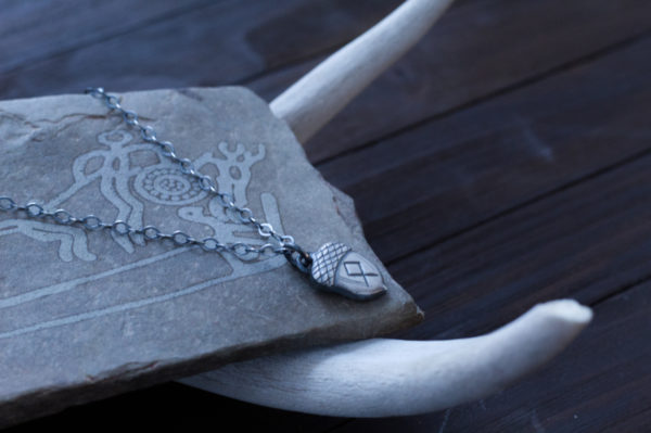 acorn2 Acorn Rune Pendant