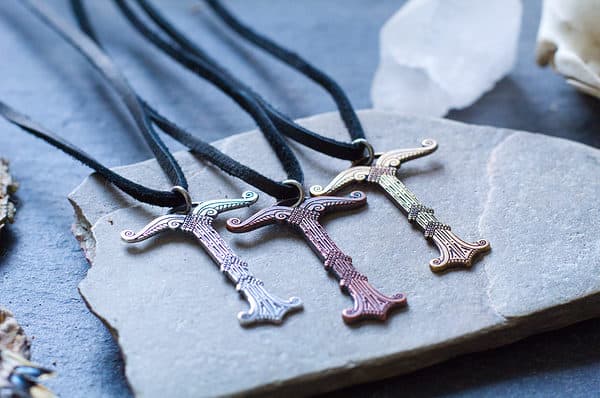 irminsul pendant 2 irminsul pendant