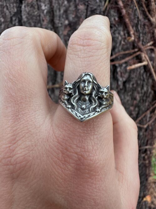 Sterling Silver Freya Freyja Ring with Cats Norse Mythology Goddess Freyja Jewelry Women’s Gift Anniversary Viking Pagan Signet Ring Sterling Silver Freya Freyja Ring with Cats Norse Mythology Goddess Freyja Jewelry Women’s Gift Anniversary Viking Pagan Signet Ring