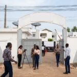 Créateurs de contenu et influenceurs togolais lors d'une réunion d'échange et de sensibilisation à Lomé.
