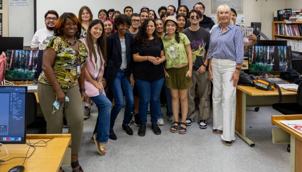 Photo of Jan Steiner with RCC Packaging Class - 02