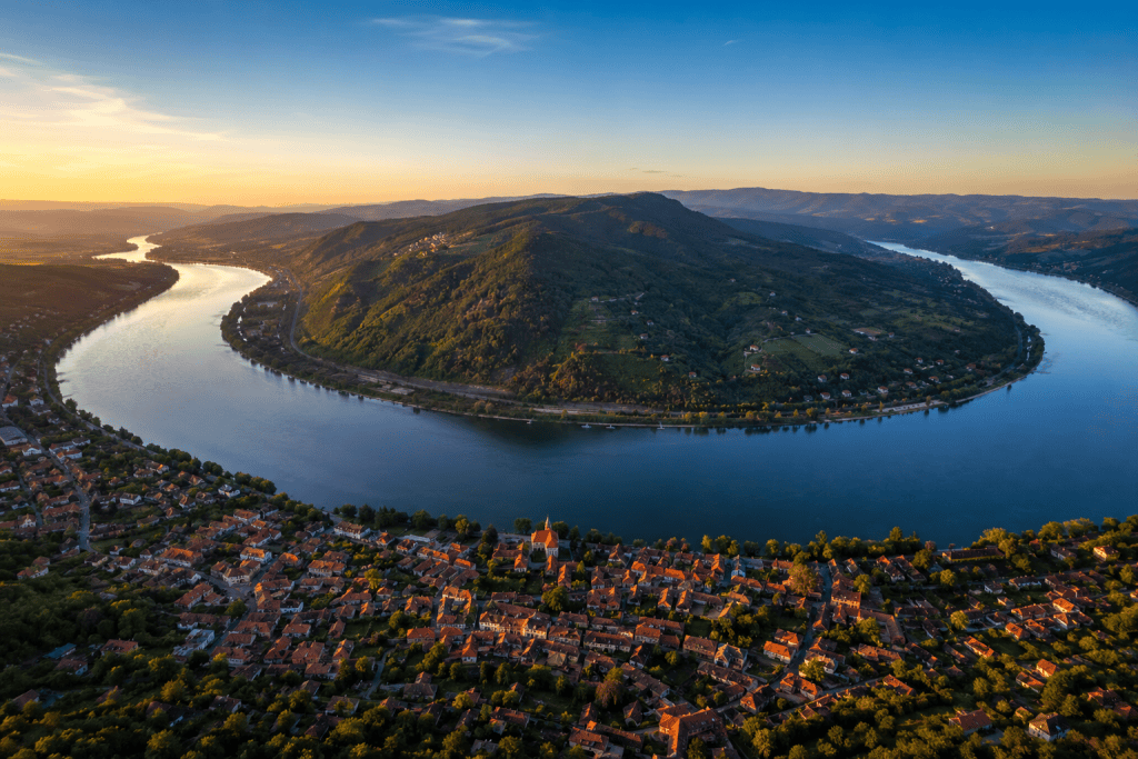 The Danube Bend Day Trip from Budapest That Turns One Free Day Into Hungary’s Best View