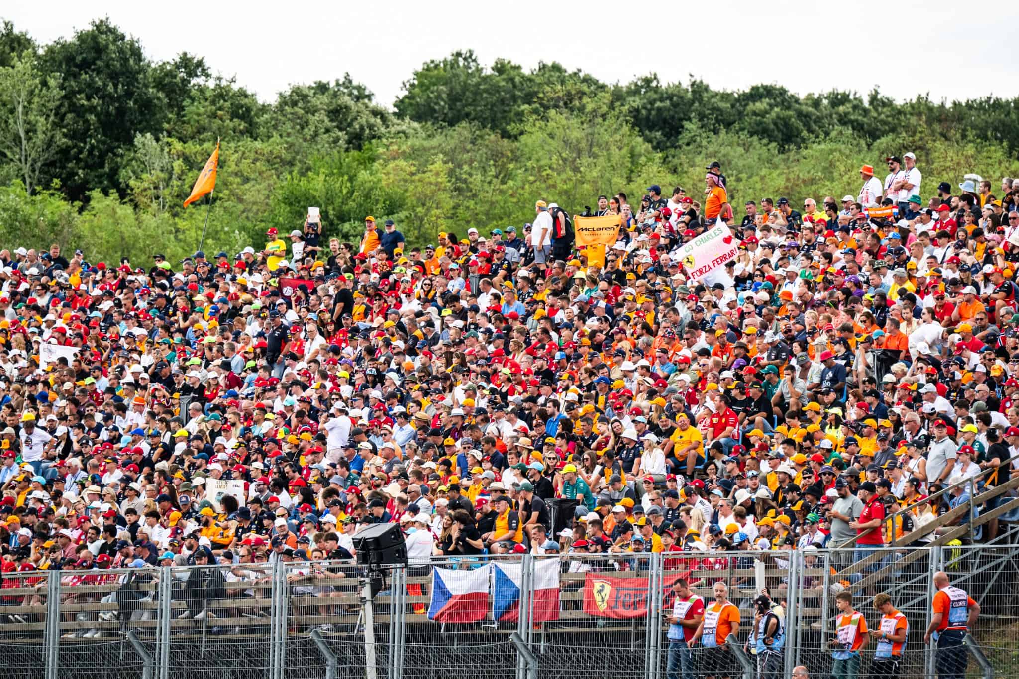 F1 crowd at Budapest Hungarian Grand Prix