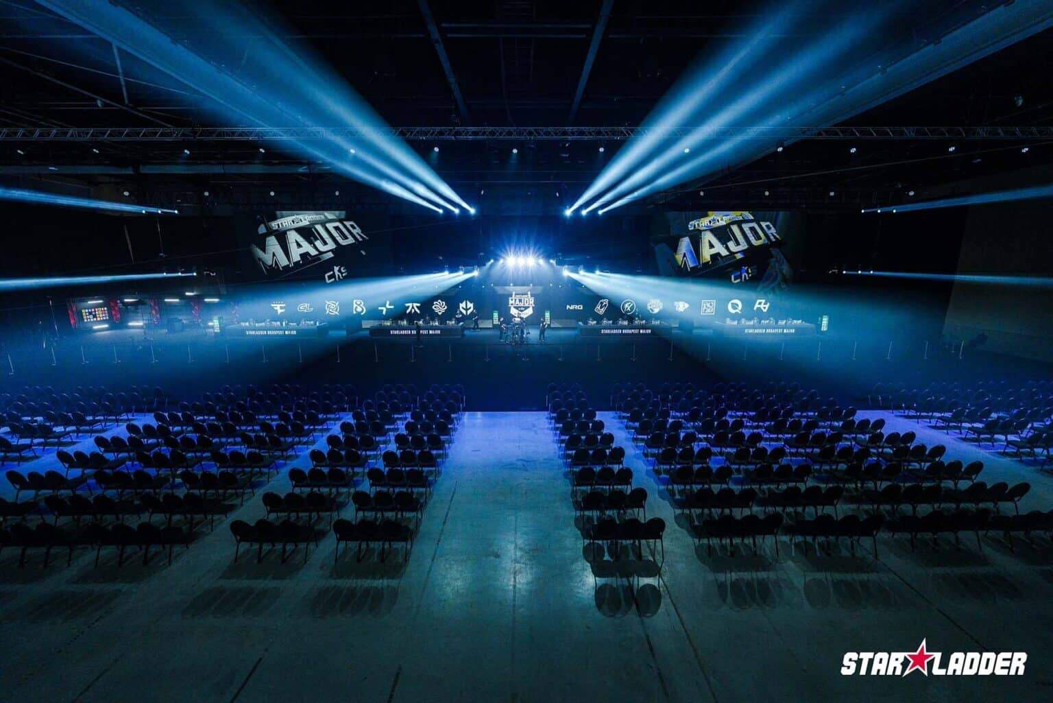 Illuminazione del palco principale allo StarLadder Major