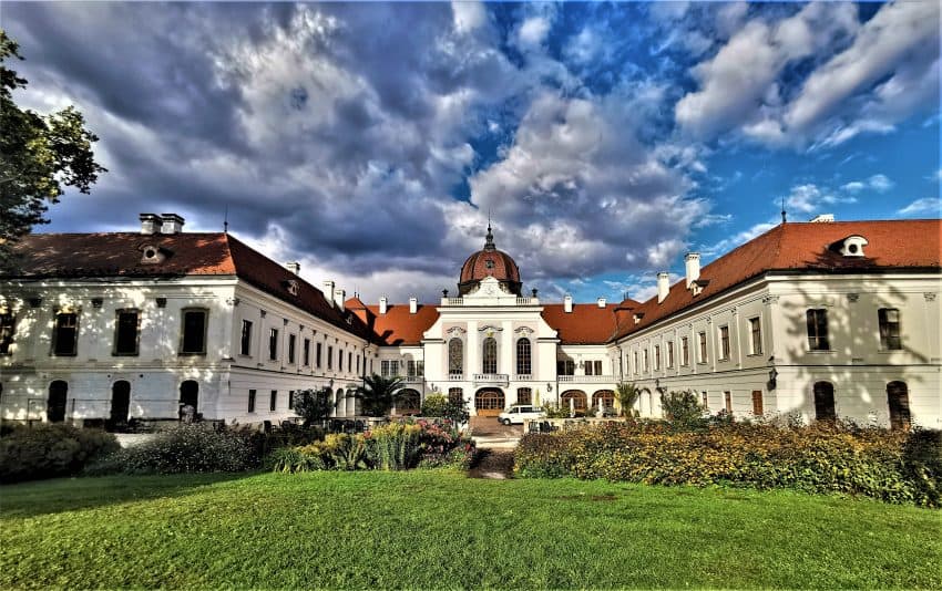 Gödöllő Royal Palace Day Trip from Budapest: A Summer Escape with a Private Chauffeur