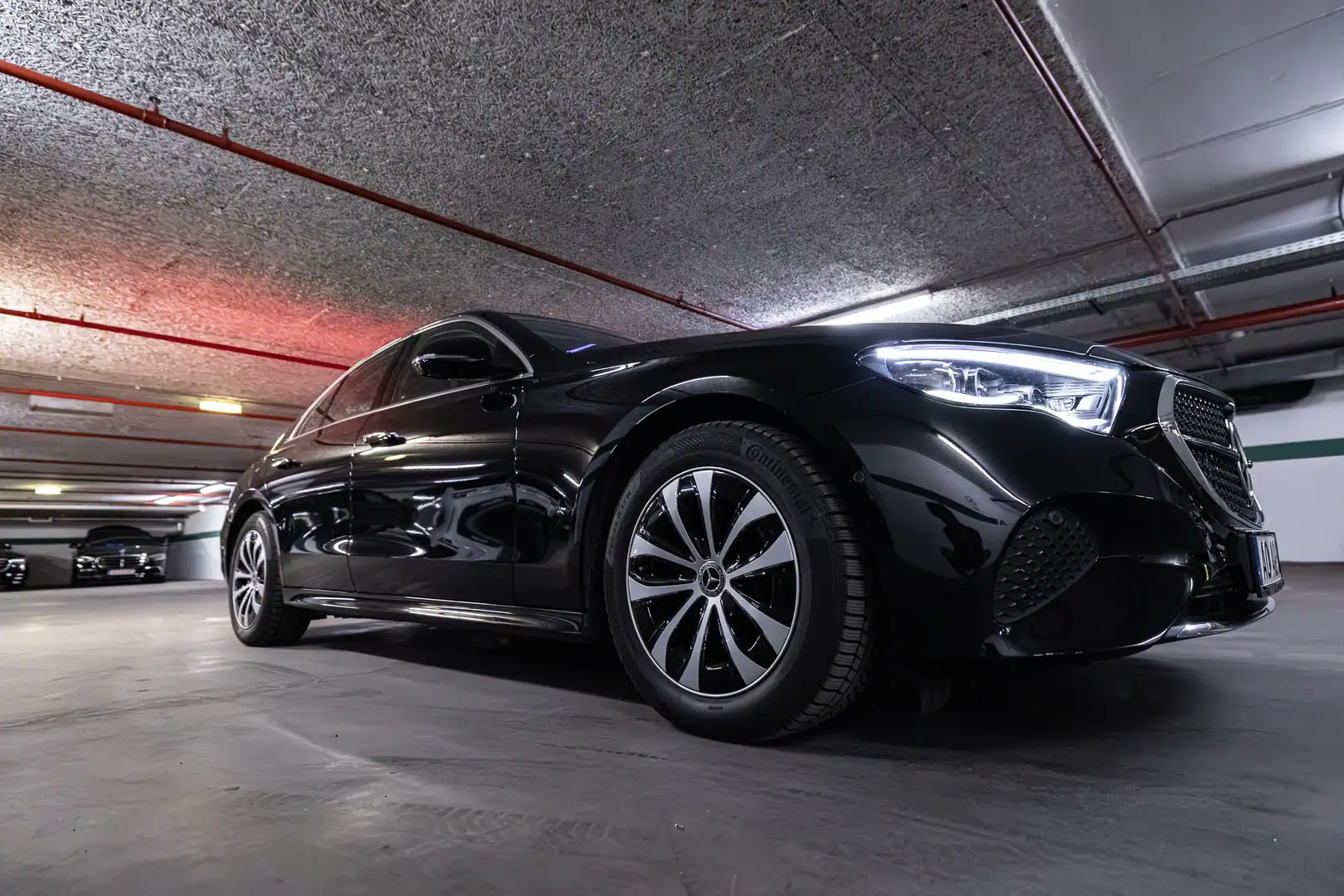 Mercedes-Benz Klasy E — VanBudapest, usługi premium z kierowcą w Budapeszcie (48)