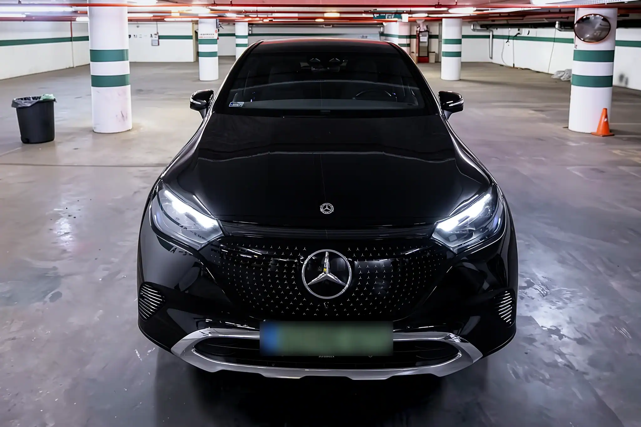 Mercedes-Benz E-Klasa — VanBudapest, usługa szofera premium w Budapeszcie (70)