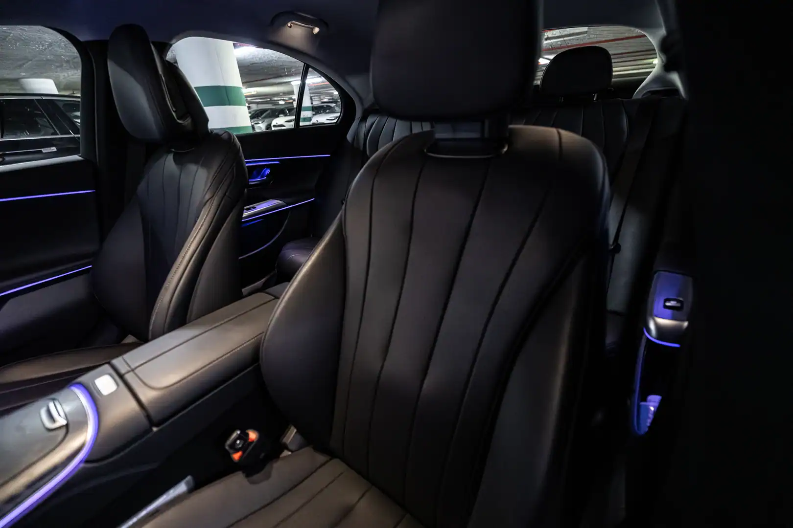 Mercedes-Benz Klasa E — VanBudapest, usługi szofera premium w Budapeszcie (111)