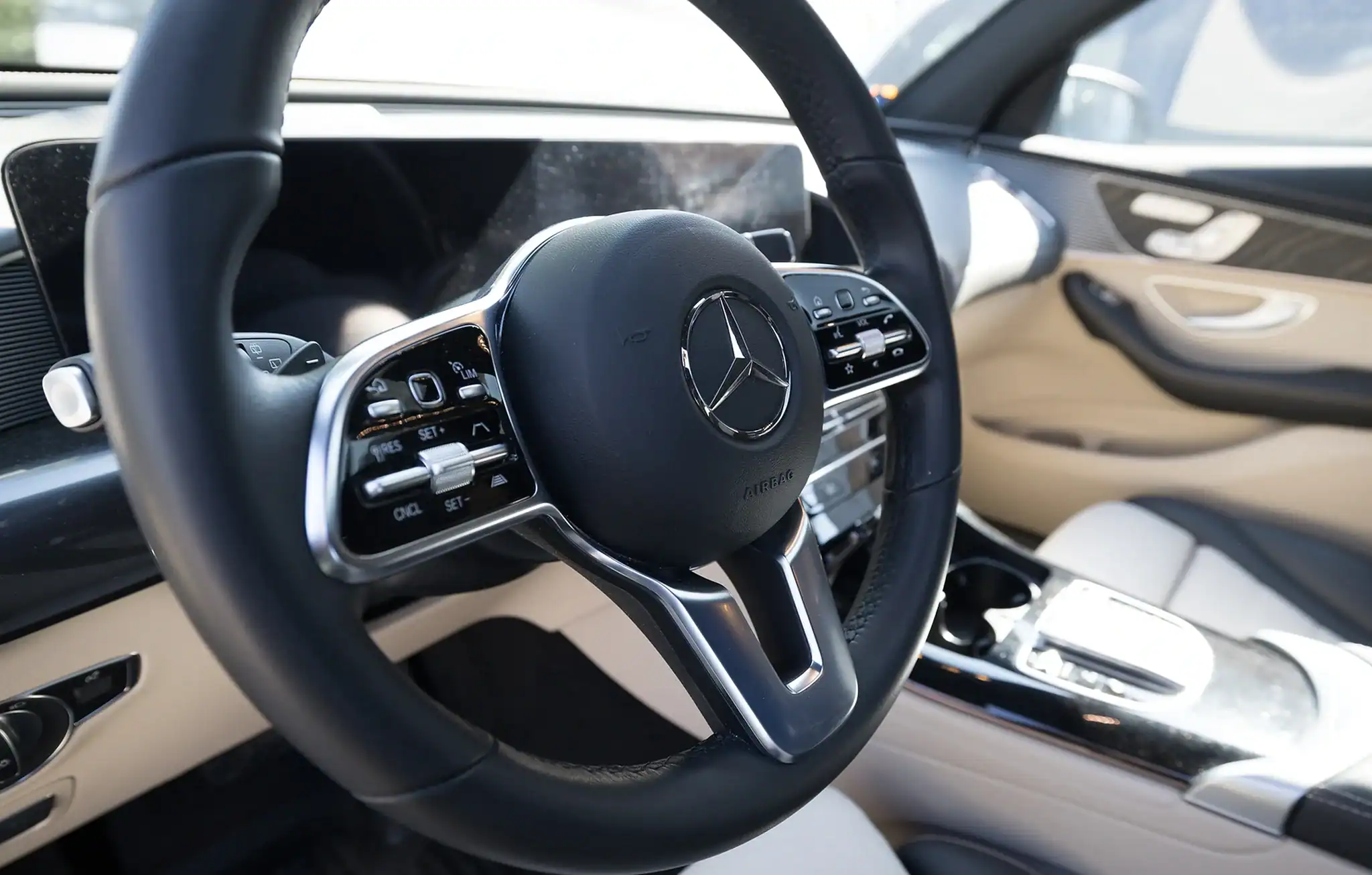 Mercedes-Benz E-Klasa — VanBudapest, usługi szofera premium w Budapeszcie (120)