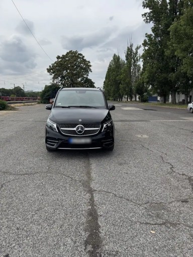 Mercedes-Benz V-Class – van klasy premium z floty VanBudapest w Budapeszcie