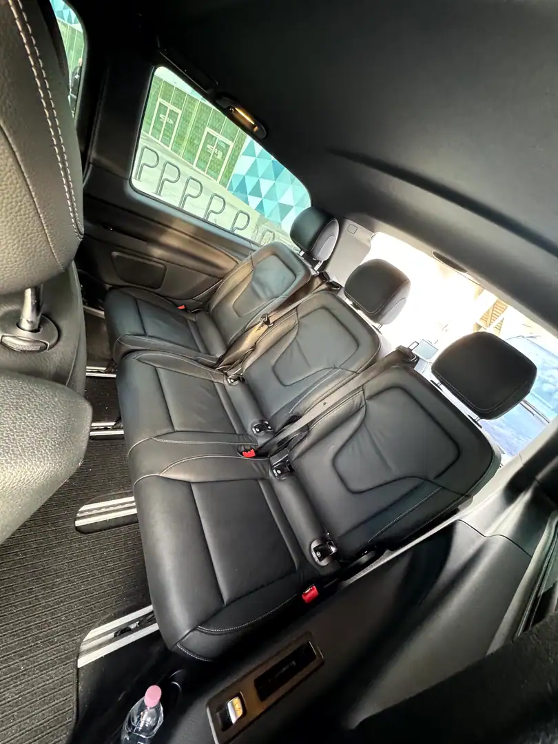 Mercedes-Benz V-Class — VanBudapest.com