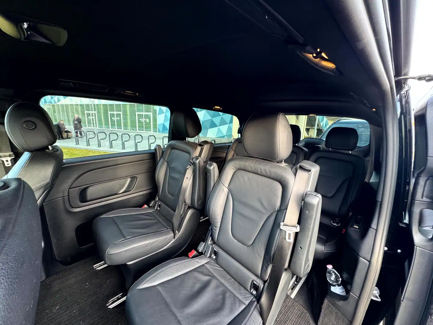 Mercedes-Benz V-Class — VanBudapest.com