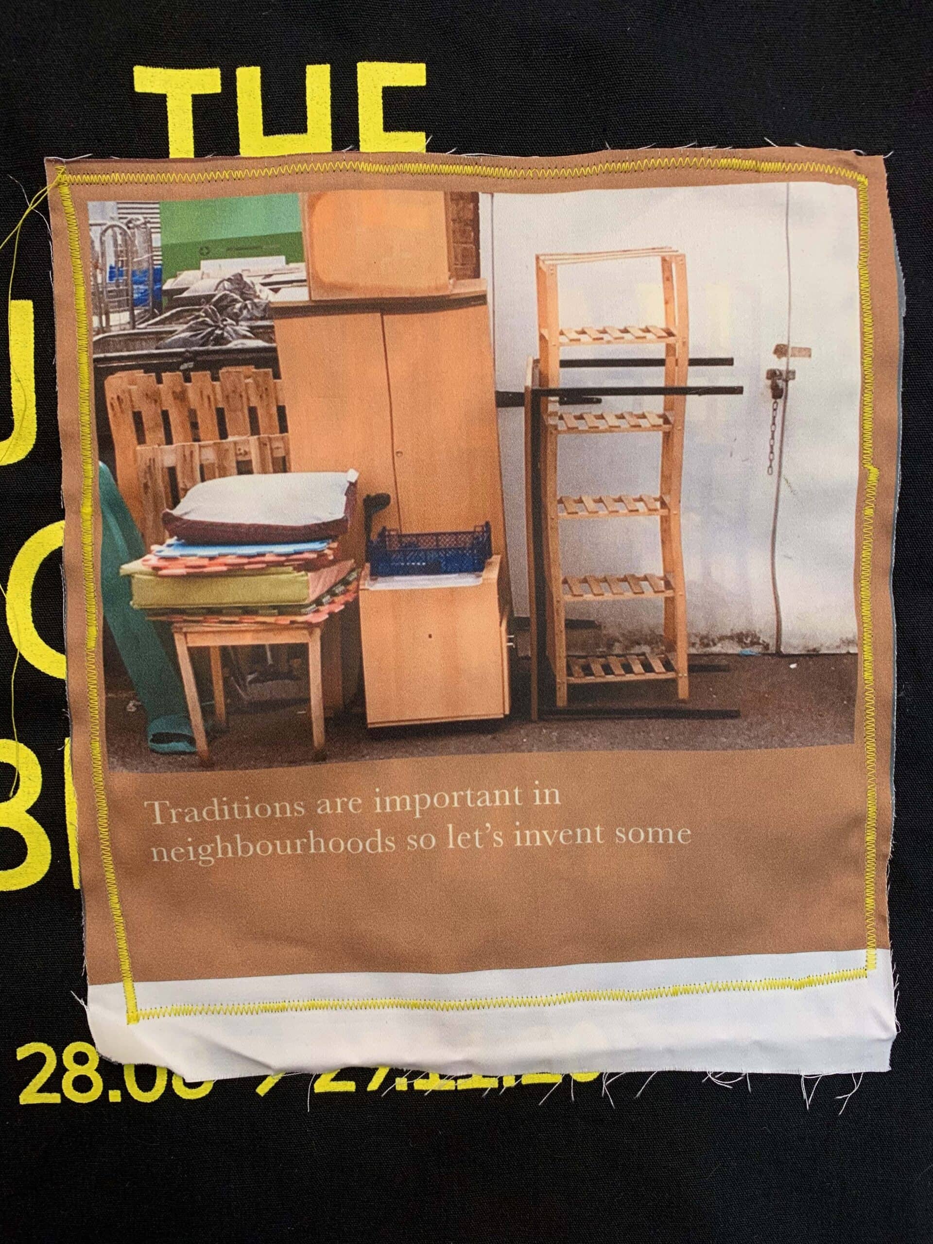 Traditions are important in neighbourhoods - tote bag - Image 2