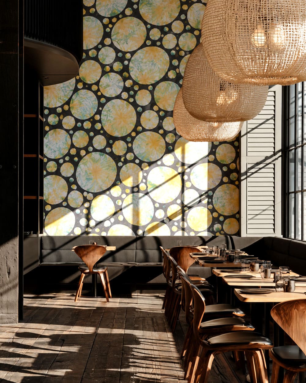 Statement wallpaper for a modern restaurant