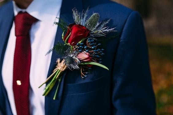 Plum-burgundy-and-navy-blue-wedding-with-gold-accents-for-fall-winter-wedding