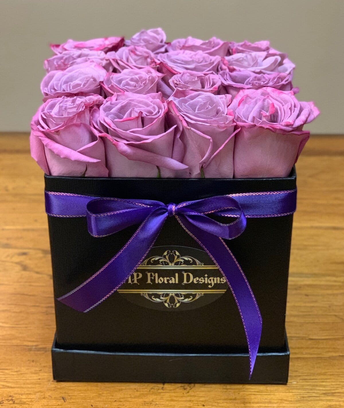 purple roses square hat box
