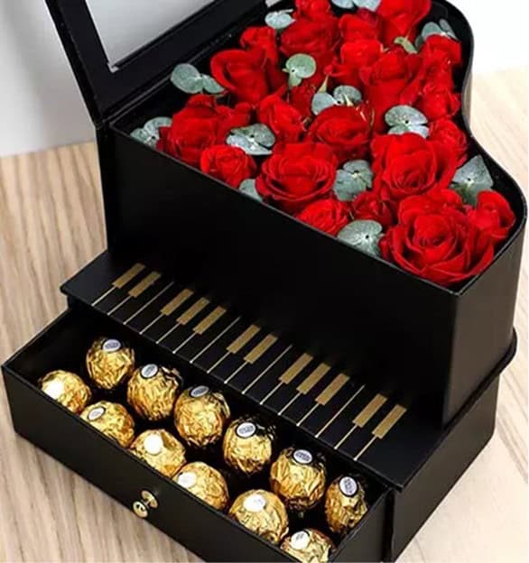 piano flower box and chocolate