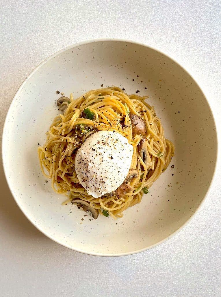 Truffle Garlic Pasta