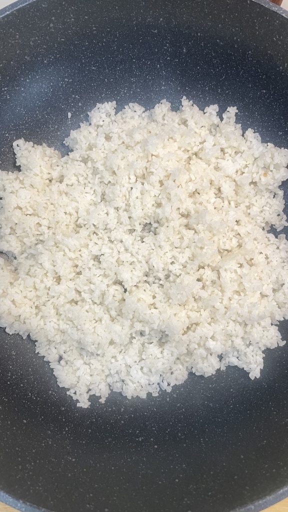 Rice in the wok