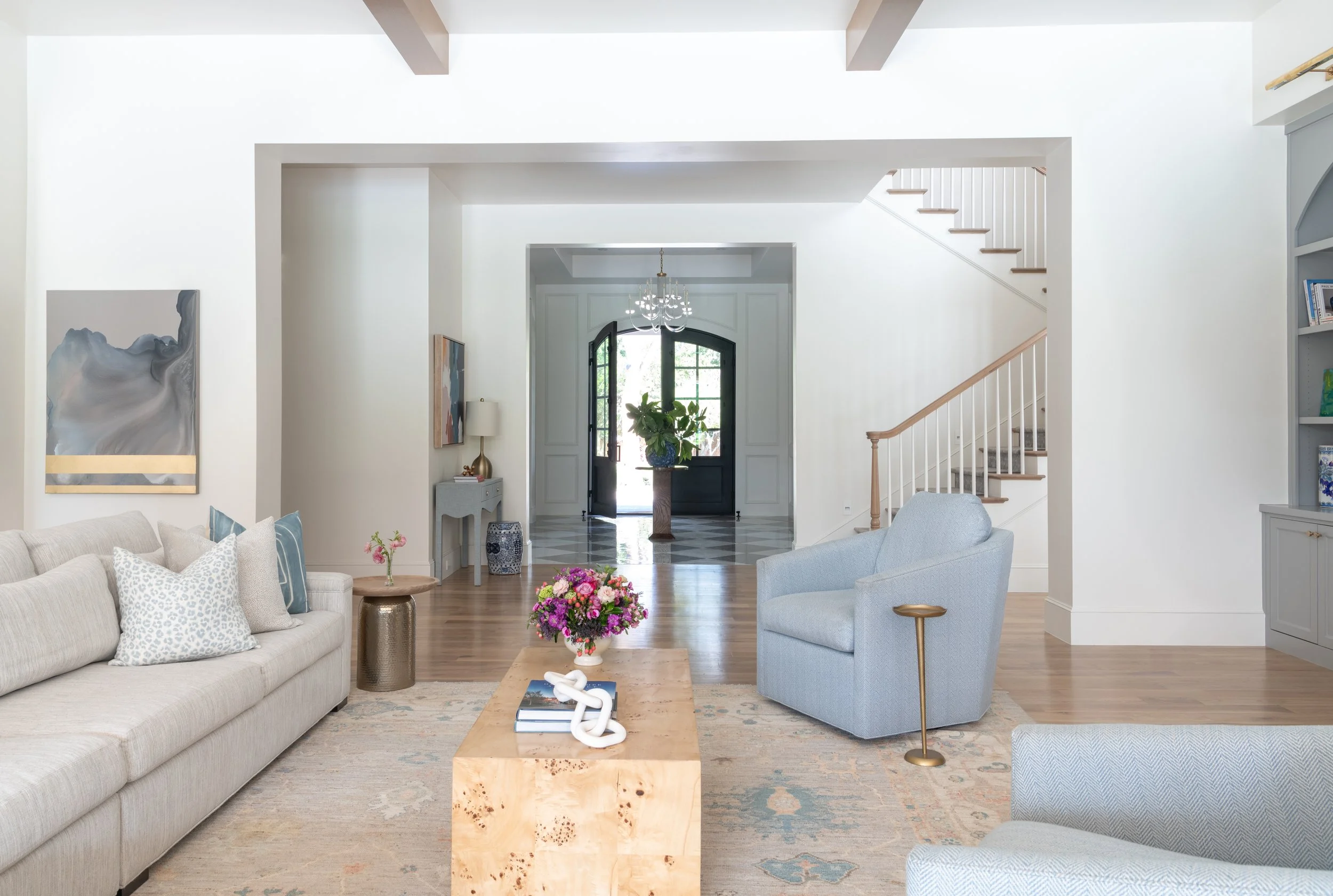 Stunning Modern Living Room with Open Floor Plan and Elegant Design - Custom Home Inspiration