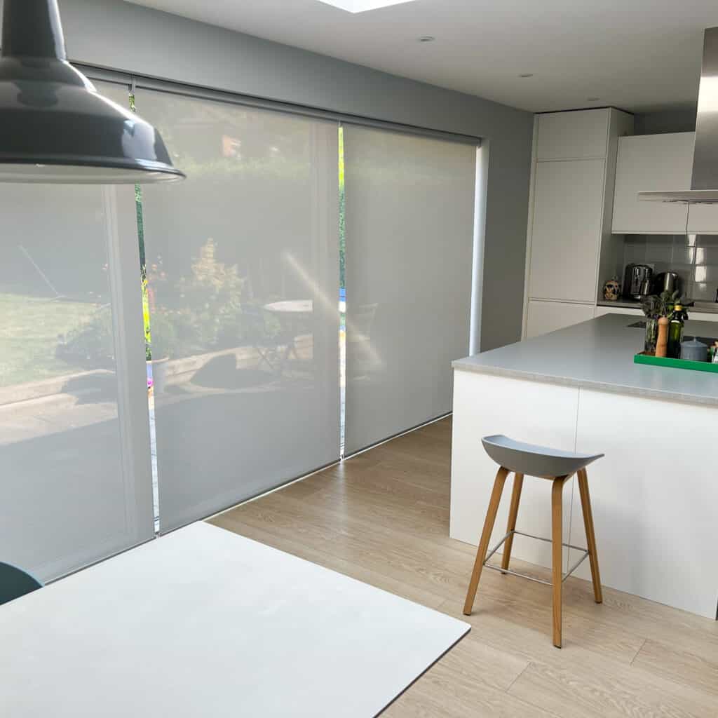 motorised roller blinds winchester hampshire