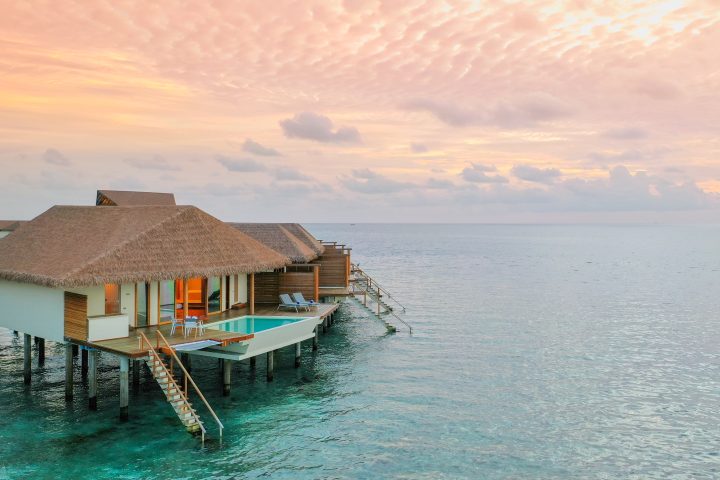 Water Suite with Pool