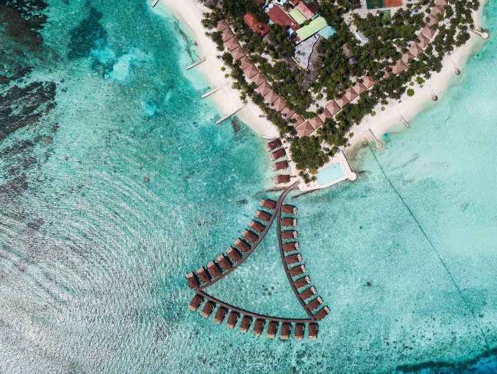 Nakai Alimatha Resort Over Water