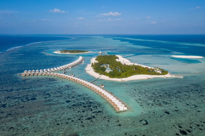 Cinnamon Hakuraa Huraa Maldives