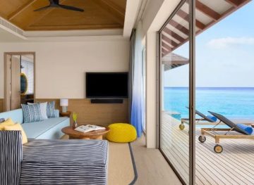 Two Bedroom Over Water Pool Residence / Two Bedroom Sunset Over Water Pool Residence