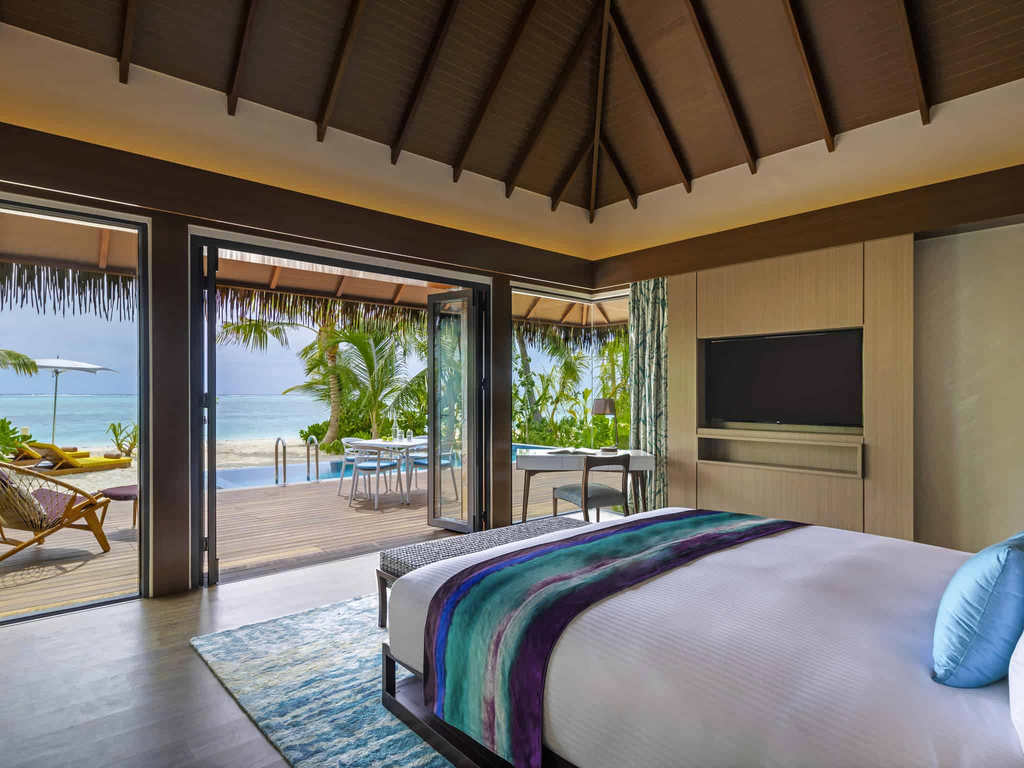 Beach Pool Villa / Family Beach Pool Villa
