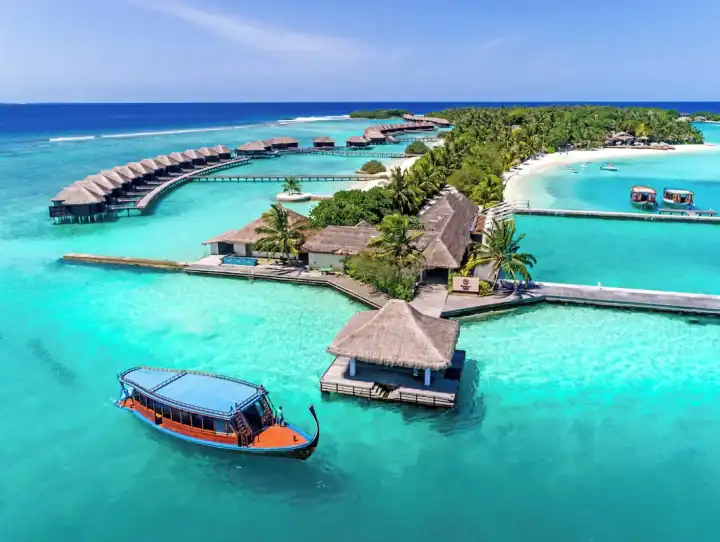 Sheraton Maldives Full Moon Resort & Spa