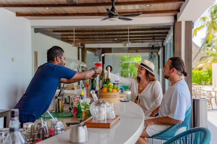 Veli Bar