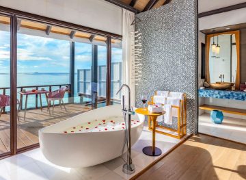 Wind Villa with Pool
