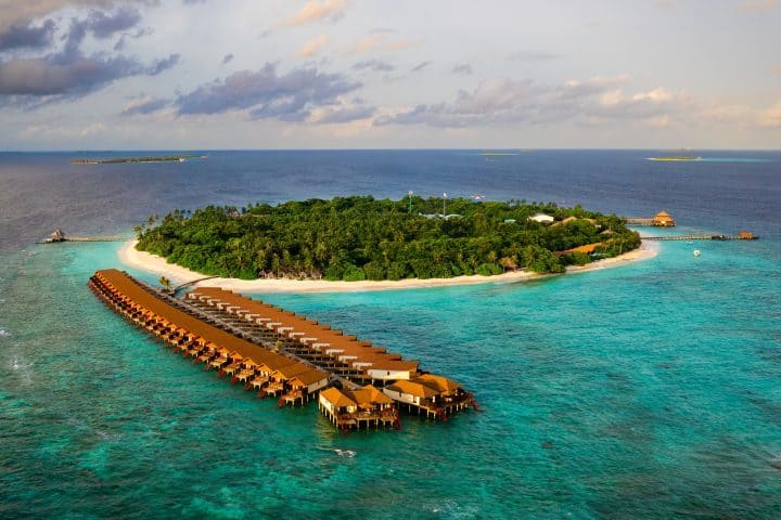 Reethi Faru Resort