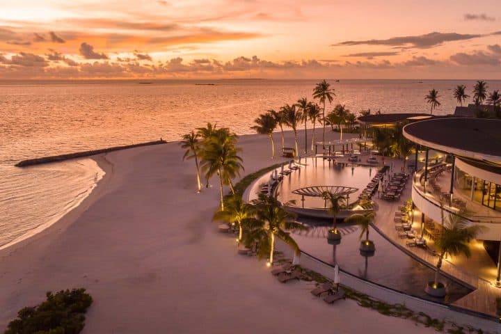 Madifushi Private Island