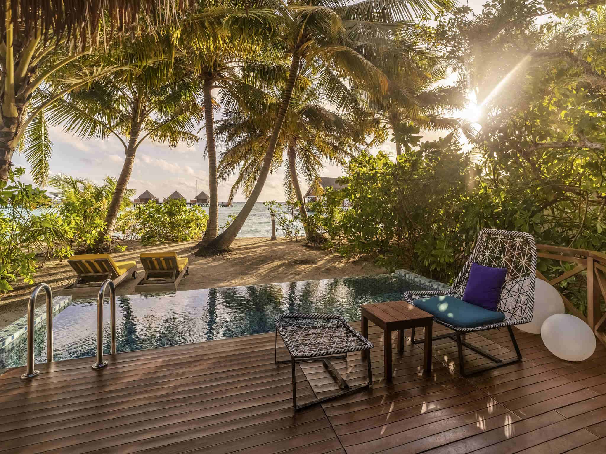 Beach Pool Villa