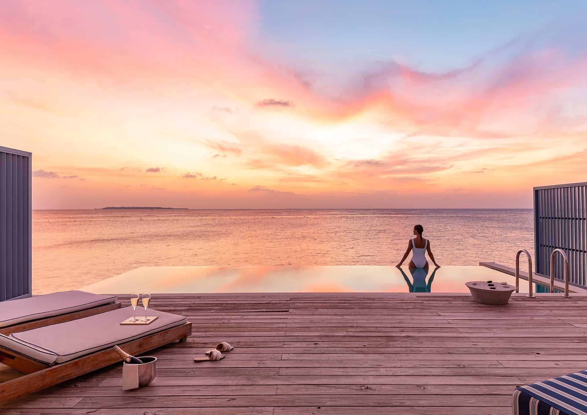 Sunset Water Pool Villas