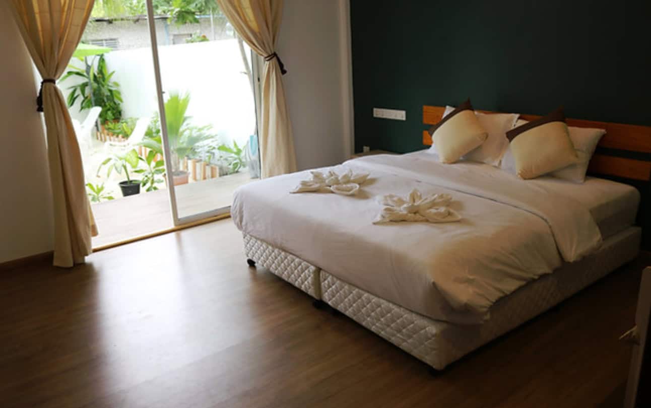 Deluxe Double (Private Balcony)