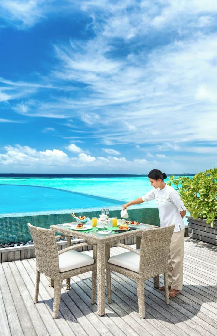 Baros - Breakfast