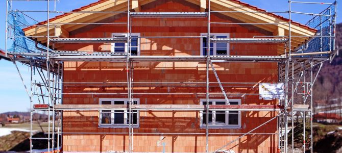 La resolución del contrato de alquiler de vivienda por obras inconsentidas La resolución del contrato de alquiler de vivienda por obras inconsentidas
