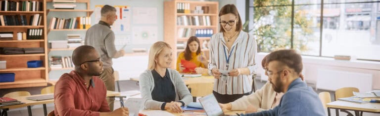 Accademia consulenza immagine corso strategie di marketing e tecniche di vendita riunione