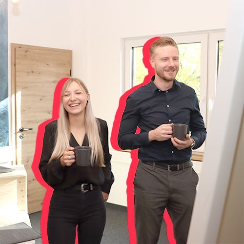 Arbeitswelt bei RR Software zusammenarbeiten am Flipchart